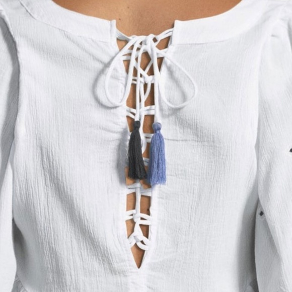 HOST PICK! Haute Rouge Floral Embroidery Boho Top - Picture 5 of 8